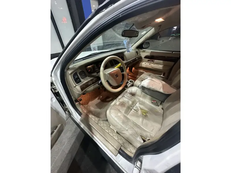 Mercury Grand Marquis 2008 9