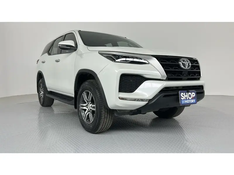Toyota Fortuner GX 2023 7