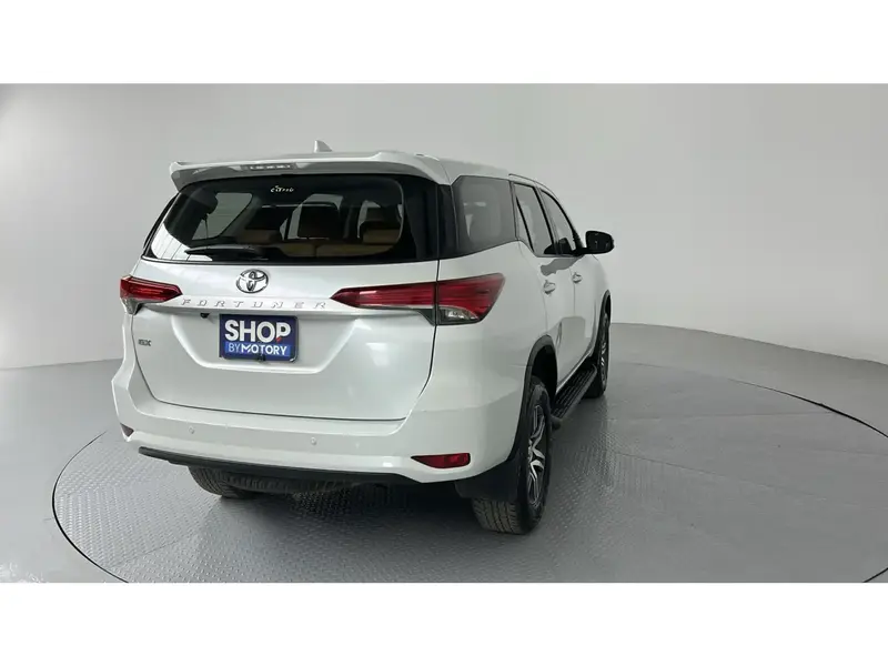Toyota Fortuner GX 2023 14