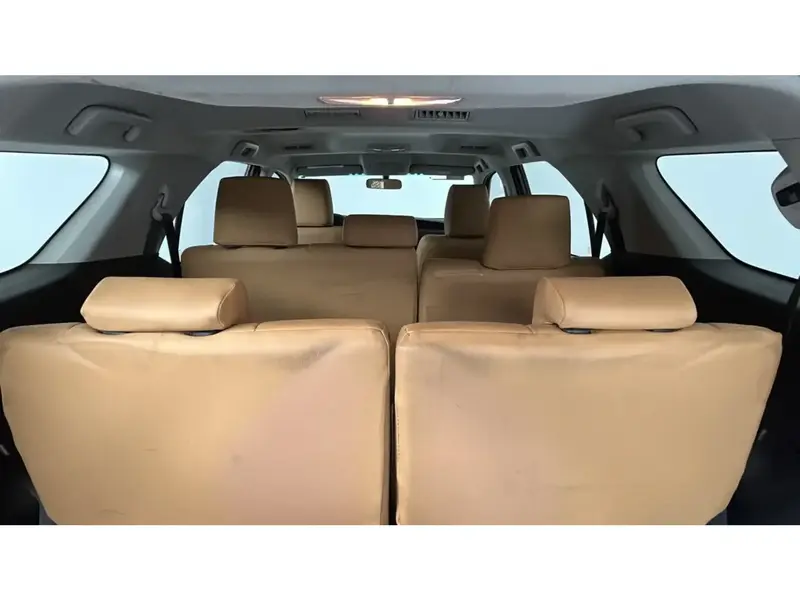 Toyota Fortuner GX 2023 32