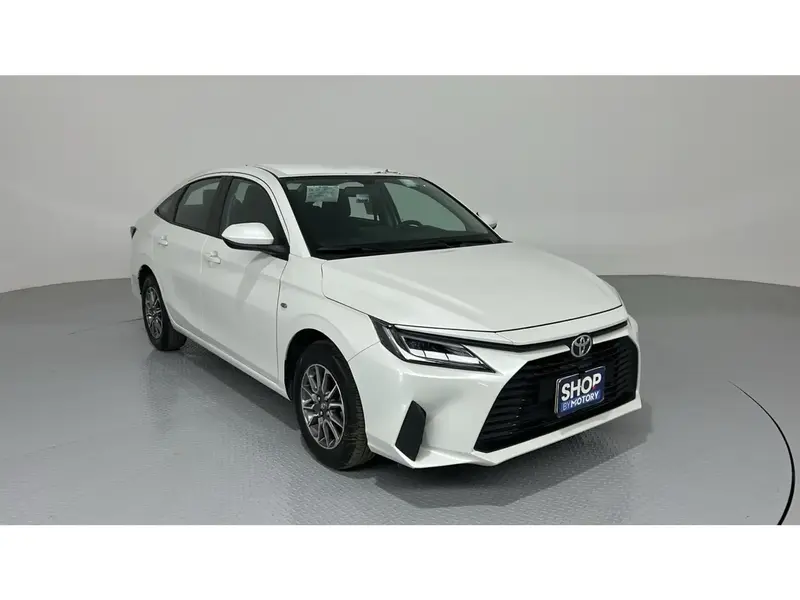 Toyota Yaris Y 2026 5