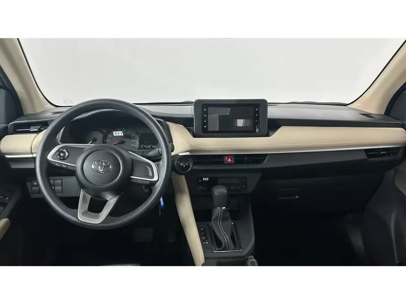 Toyota Yaris Y 2026 16