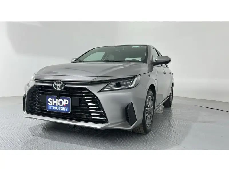 Toyota Yaris Y 2026 4