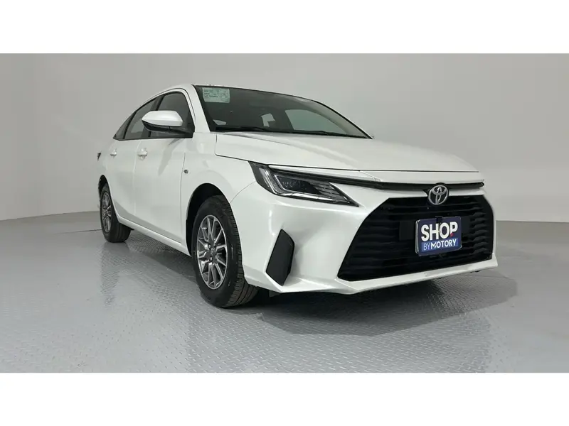 Toyota Yaris Y 2026 4