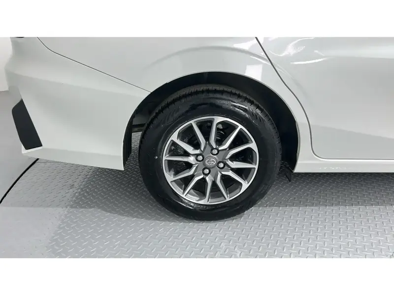 Toyota Yaris Y 2026 15