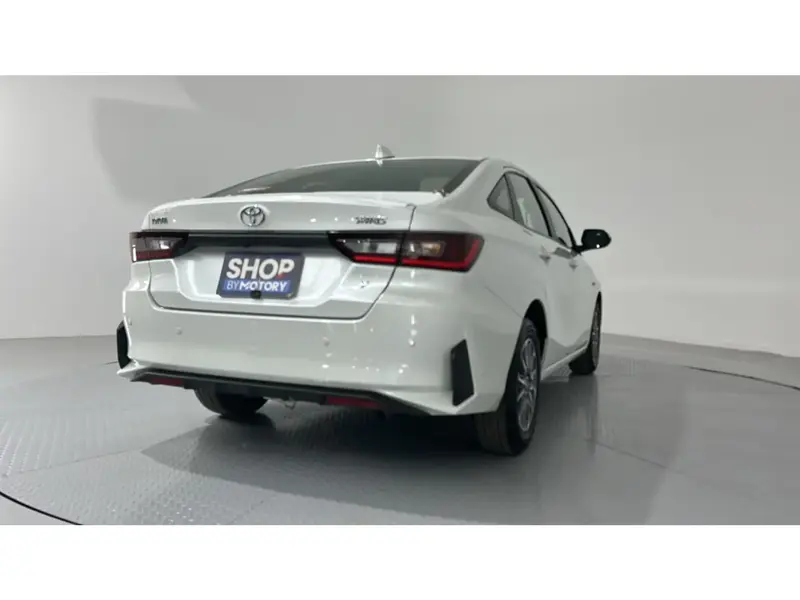 Toyota Yaris Y 2026 7