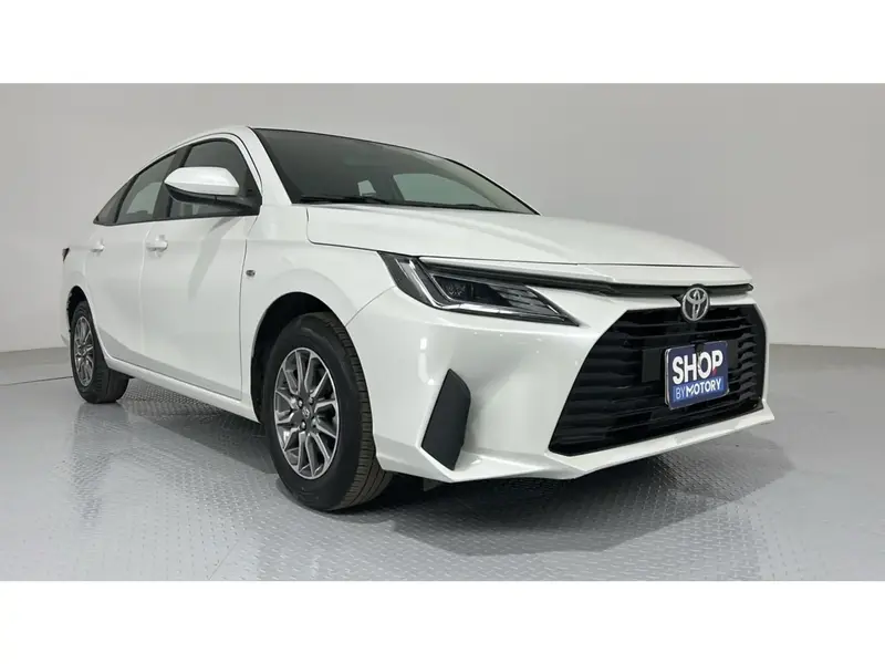 Toyota Yaris Y 2026 5