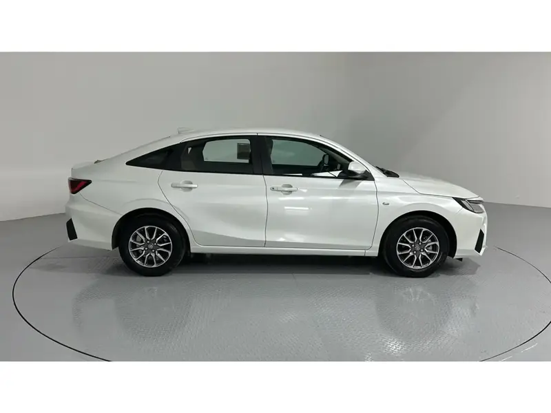Toyota Yaris Y 2026 11