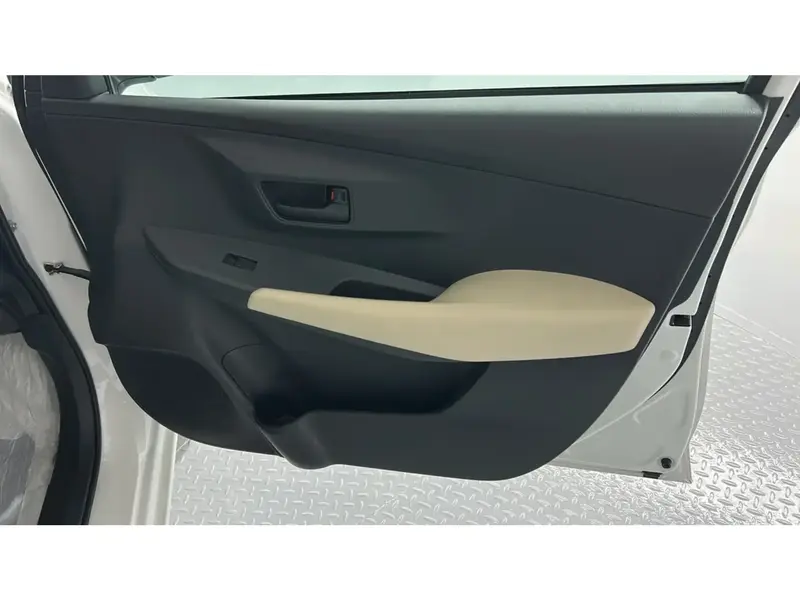 Toyota Yaris Y 2026 27