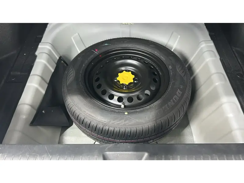 Toyota Yaris Y 2026 21