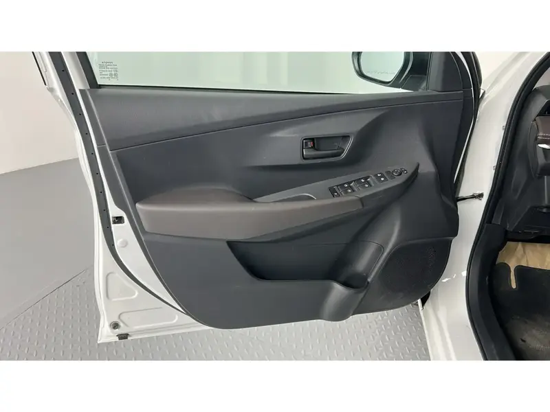 Toyota Yaris Y 2026 15