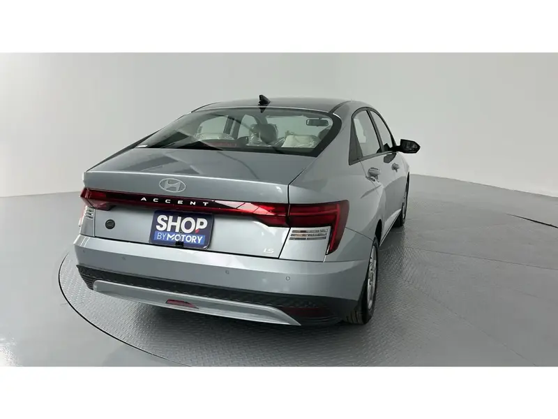 Hyundai Accent Smart 2026 6