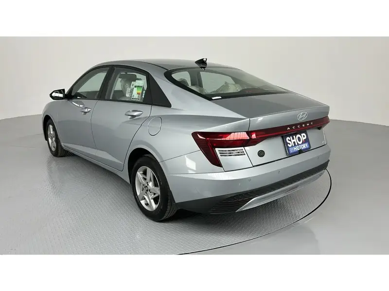 Hyundai Accent Smart 2026 9