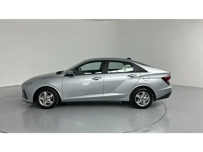 Hyundai Accent Smart 2026 12