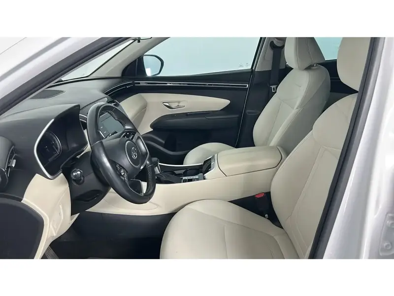 Hyundai Tucson Smart 2024 16