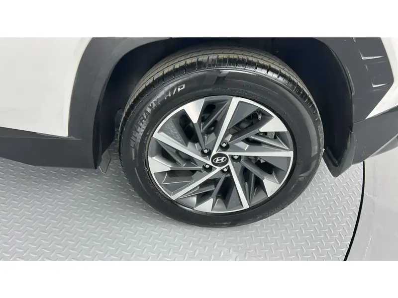 Hyundai Tucson Smart 2024 21