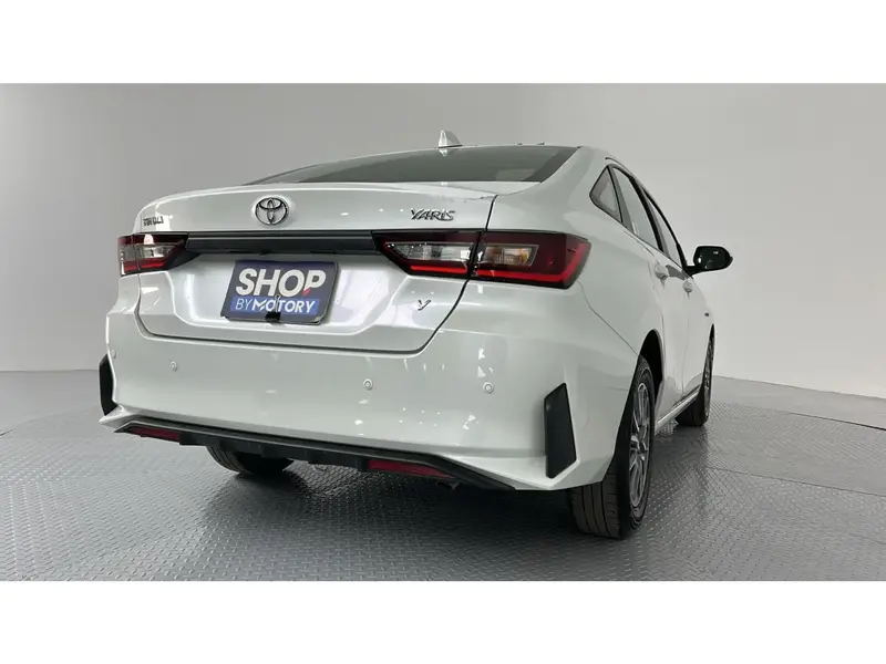 Toyota Yaris Y 2026 10