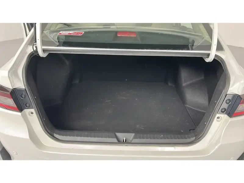 Toyota Yaris Y 2026 22