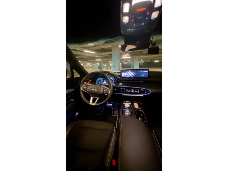 Genesis GV70 2023 10