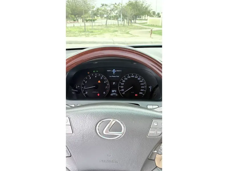Lexus LS 2008 2