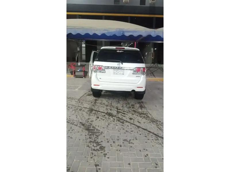Toyota Fortuner 2015 8