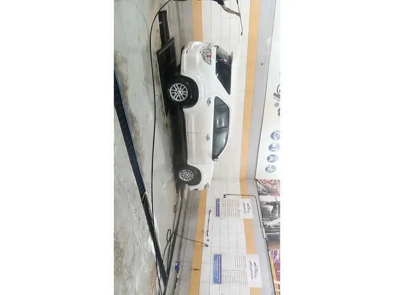 Toyota Fortuner 2015 4