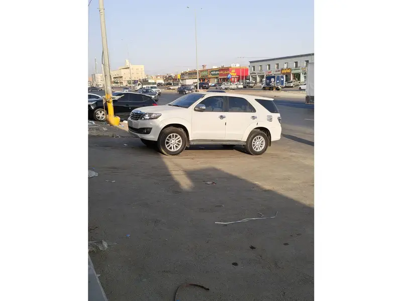 Toyota Fortuner 2015 2