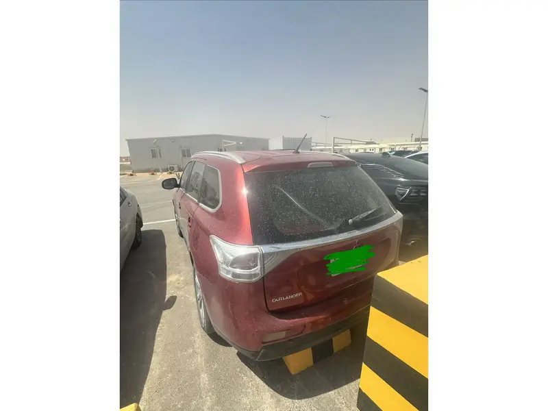 Mitsubishi OUTLANDER 2015 2