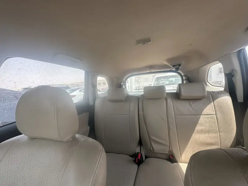 Mitsubishi OUTLANDER 2015 8