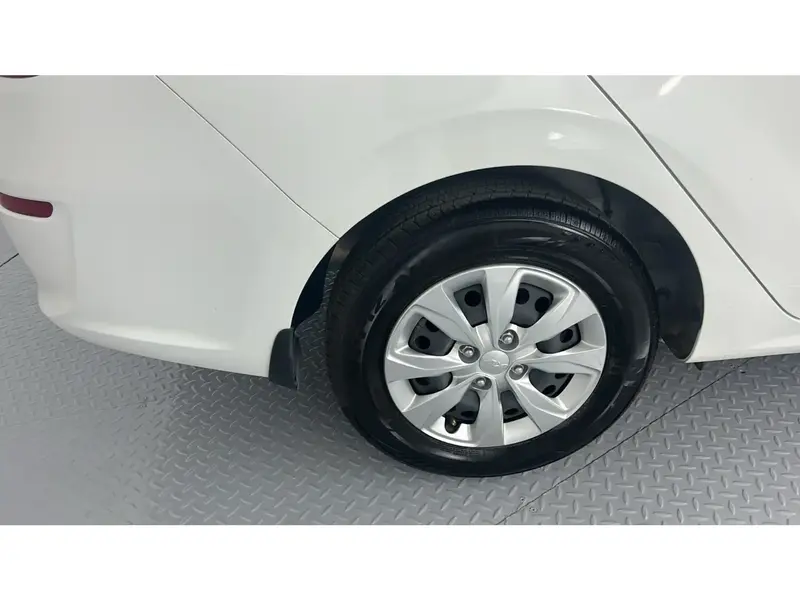 KIA Pegas GL 2026 18
