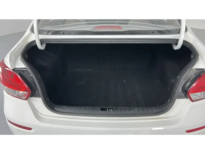 KIA Pegas GL 2026 20