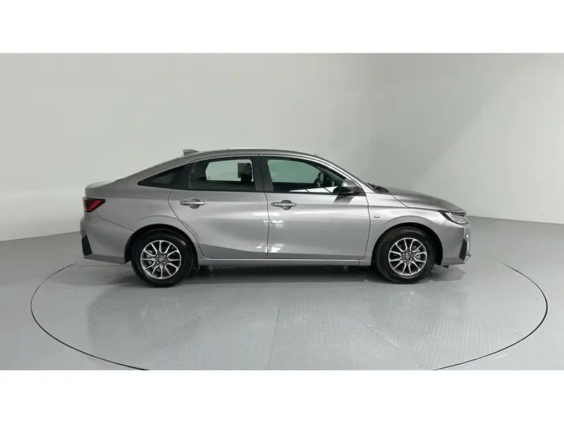 Toyota Yaris Y 2026 7
