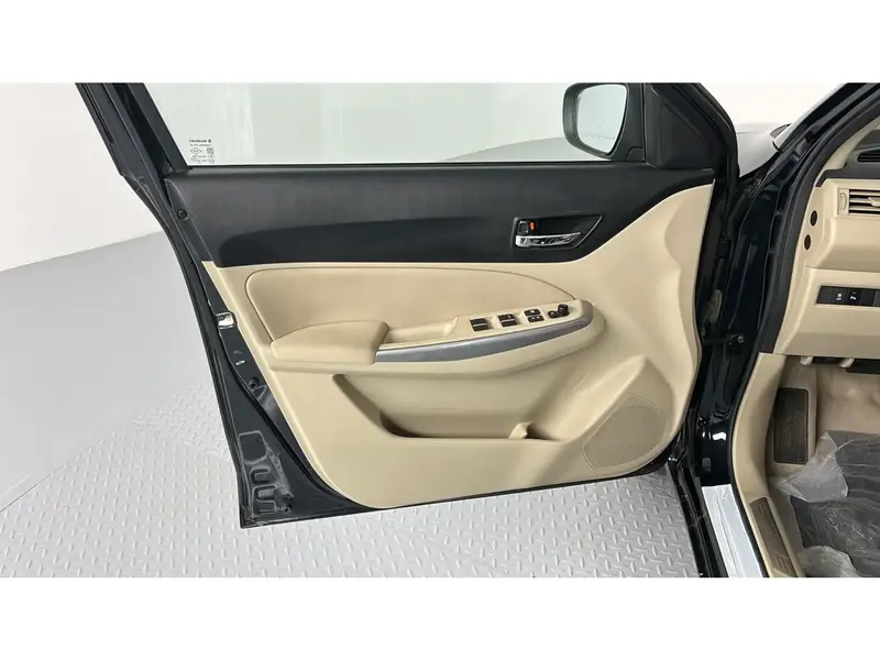 Suzuki Dzire GLX 2025 12