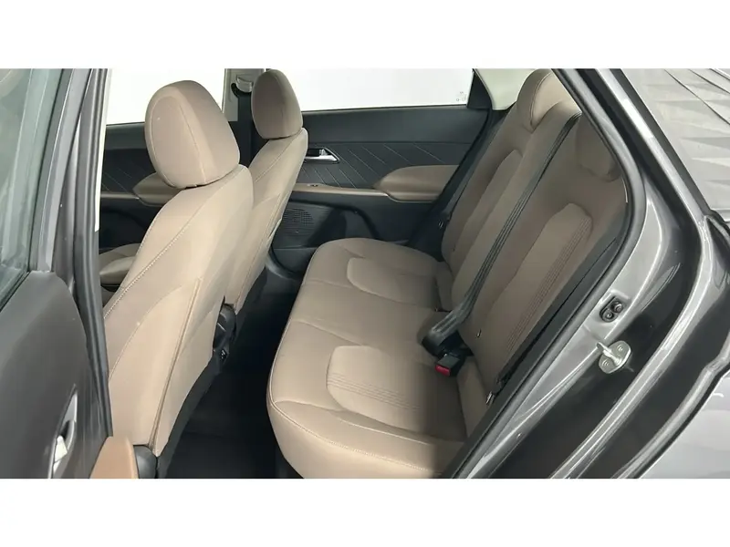 Hyundai Accent GL 2026 11