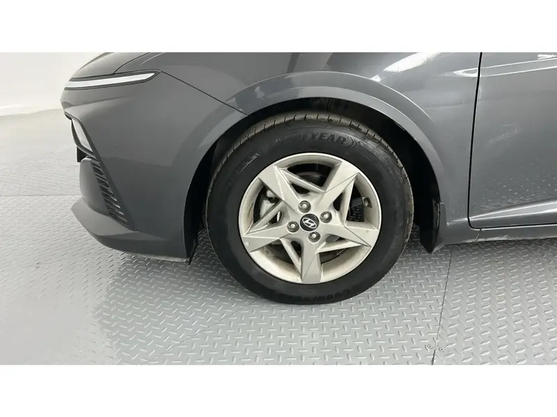 Hyundai Accent GL 2025 19
