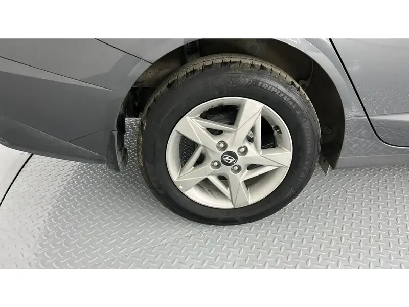 Hyundai Accent GL 2025 20