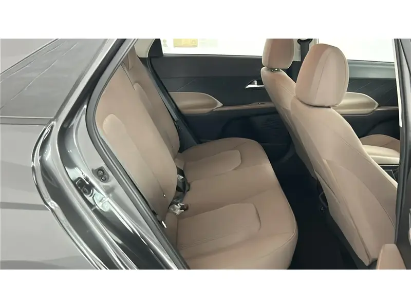 Hyundai Accent GL 2026 15