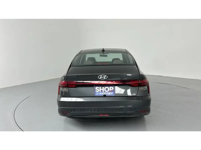 Hyundai Accent GL 2026 5