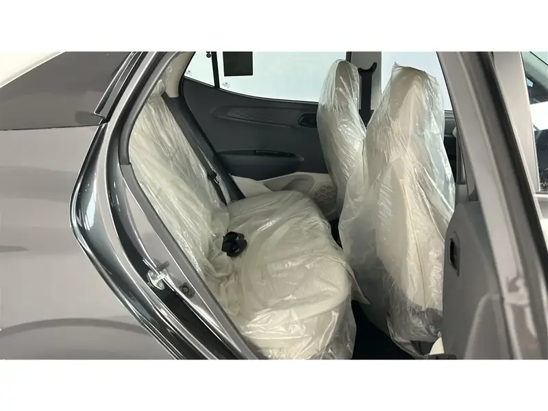 Hyundai I10 FLT 2025 17