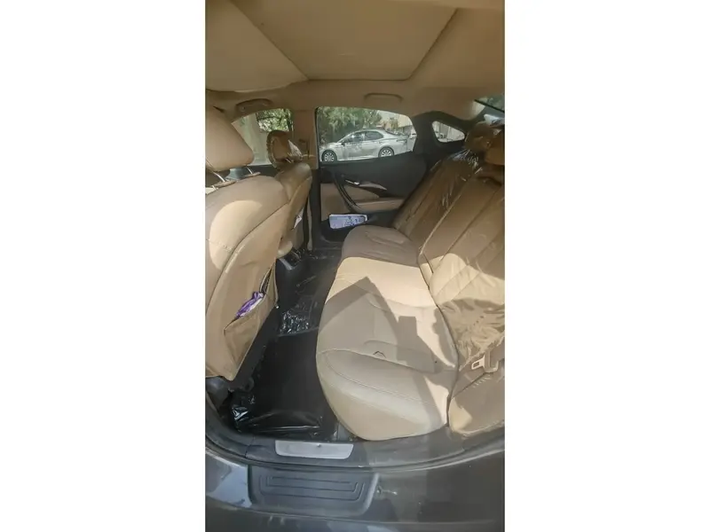 Hyundai Azera 2015 6