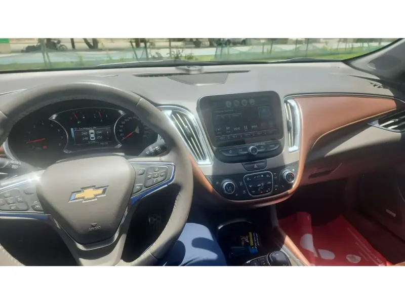 Chevrolet Malibu 2017 1
