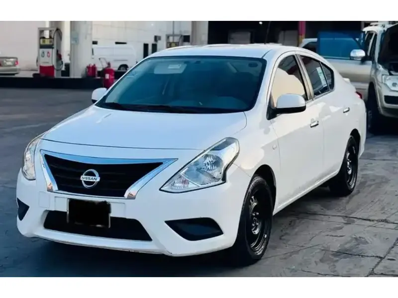 Nissan Sunny 2022 11
