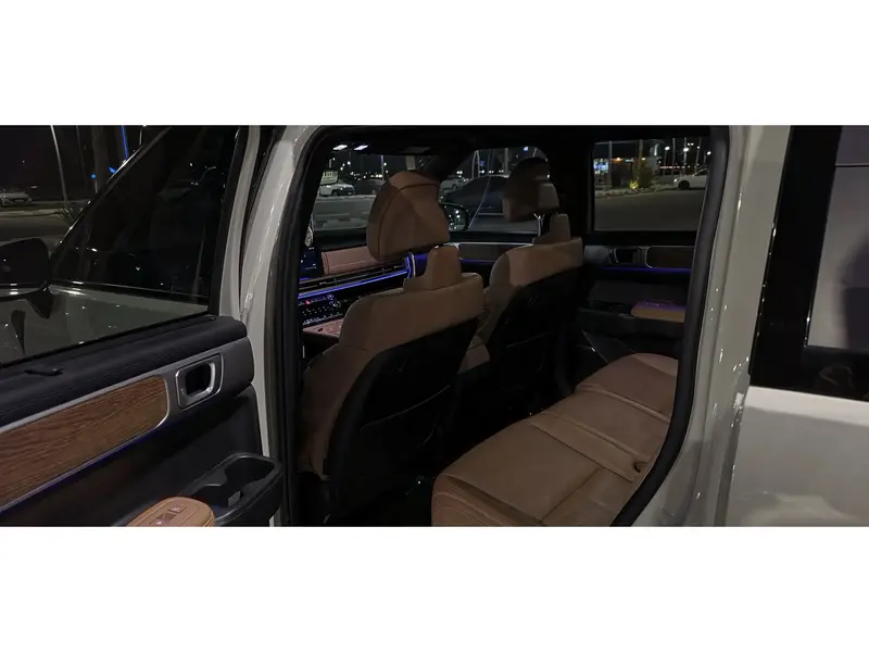 Hyundai SantaFe 2024 9