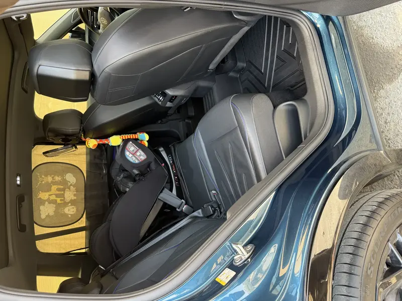 Volkswagen Tiguan 2025 11
