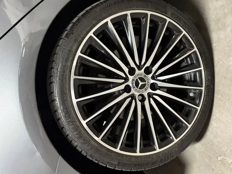 Mercedes C 2024 12