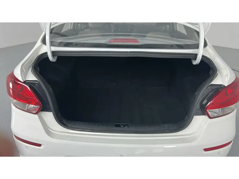 KIA Pegas GL 2026 18
