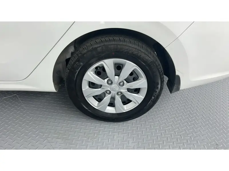 KIA Pegas GL 2026 17