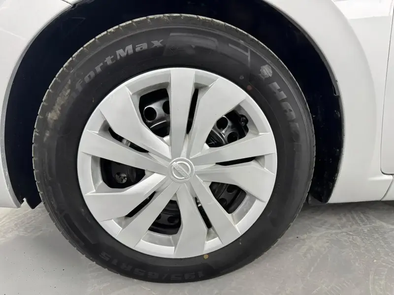 Nissan Sunny Standard 2022 7