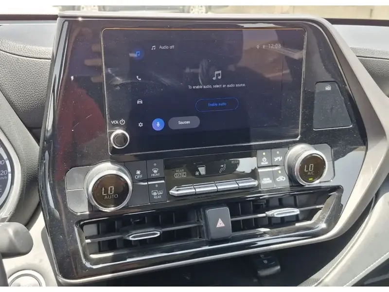 Toyota Highlander 2024 12