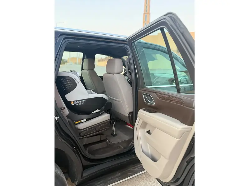 Chevrolet Tahoe 2023 8
